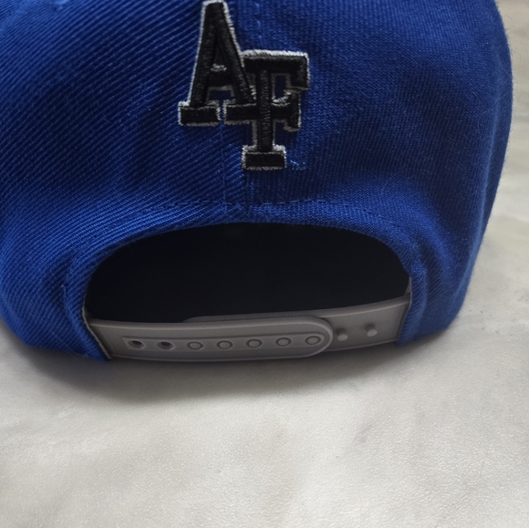 Air Force Logo Blue Cap with adjustable strap. - Picture 4 of 7